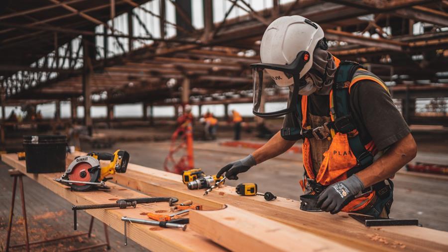 Sterke stijging van het aantal starters in de bouw