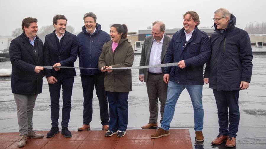 TECTUM GROUP REALISEERT WERELDPRIMEUR MET CIRCULAIR PLAT DAK