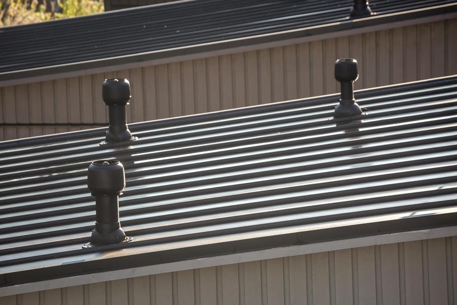 Soorten dakdoorvoeren voor ventilatie